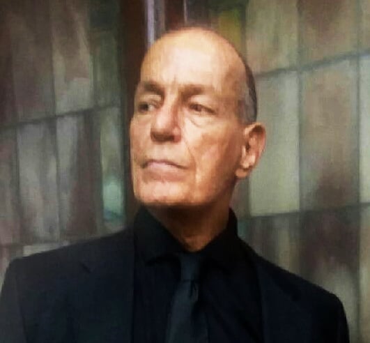 Brice Portrait Suit 1