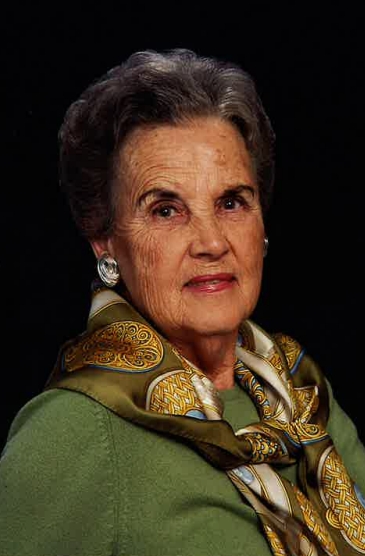 Lorraine E Bell